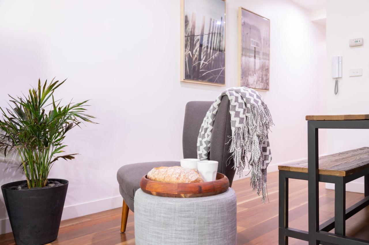 Experience Port Melbourne Apartment Exterior photo